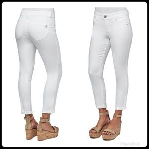 Democracy White Freedom Ankle Skimmer Jean 6 -8P Petite